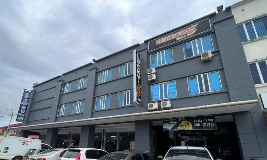 Lucky - 5 Inn Bintulu Luaran gambar